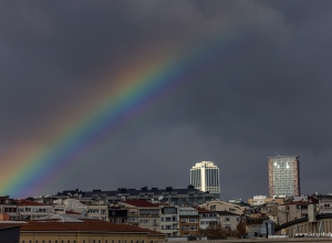 Rainbow-over-the-city-of-Istanbul-Turkey